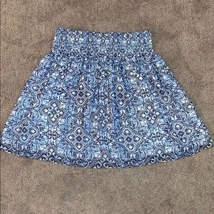 White House Black Market // Like New Skirt
